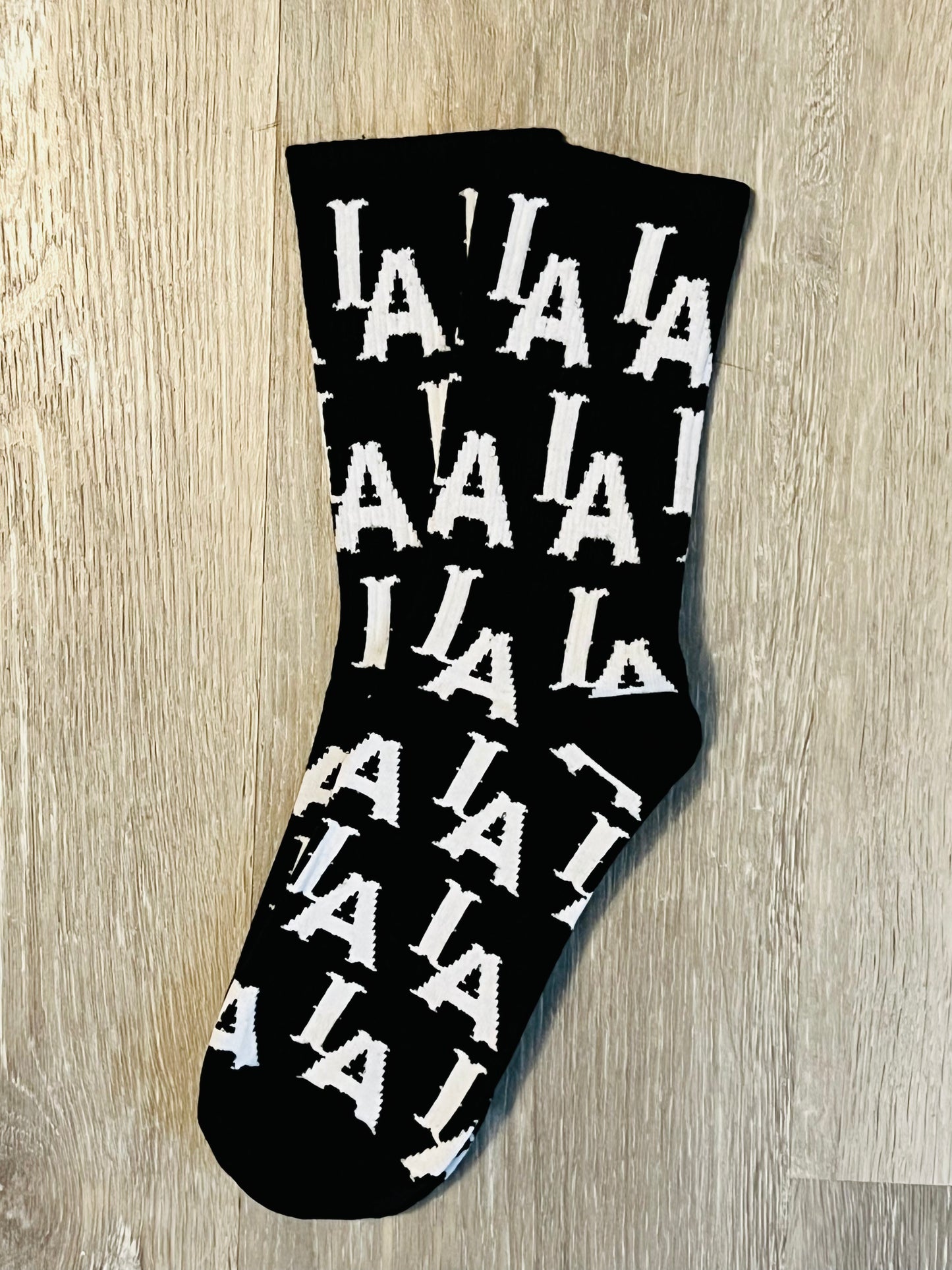 IA Letter Socks